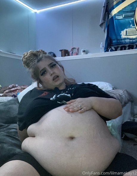 lilmamakay12 pornstar beautiful image