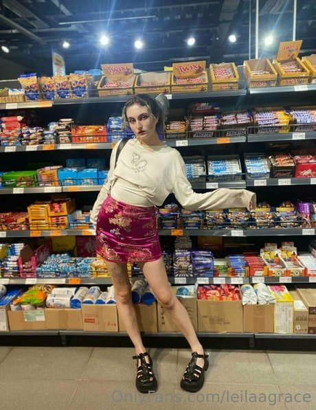 leilaagrace nudes model pics