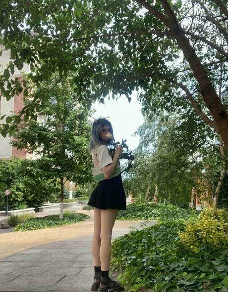 leilaagrace hot star gallery