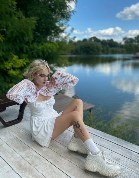 leilaagrace naked pornstar img