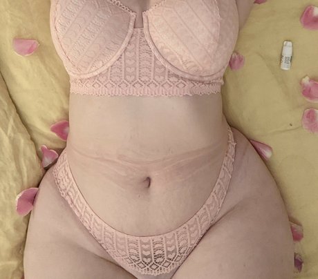 Therealegg2025 model pretty image