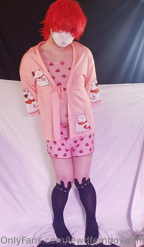 lewdfemboyairhead model nude photos