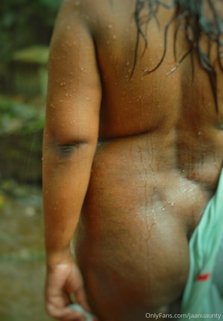 jaanuaunty pornstar beautiful img