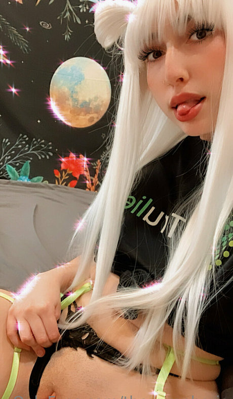 thenymphoria hot star images