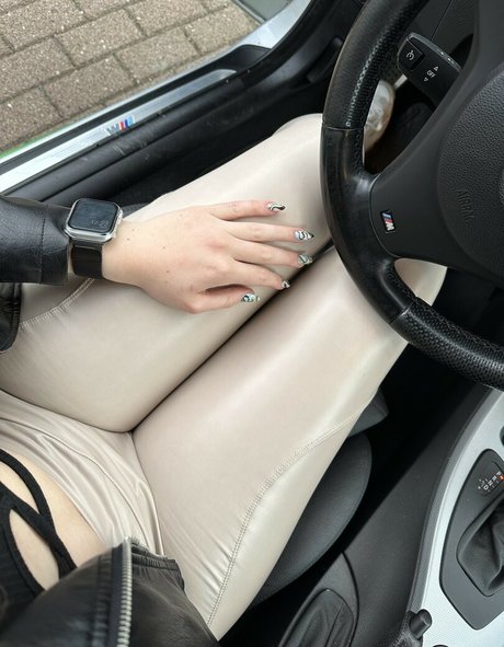 ich tina sex star image