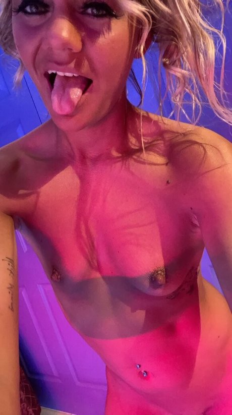 Spicy Chels pretty star gallery