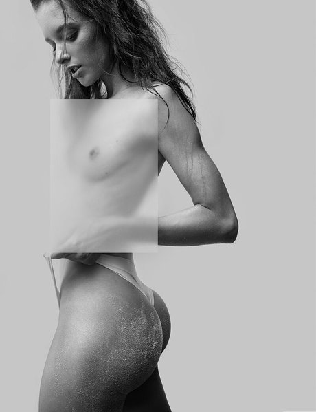 Noemi Kovacs star pretty pictures