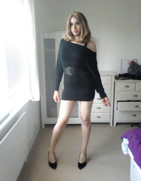 LiaLaRosa model sex images