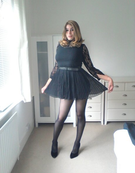 LiaLaRosa perfect actress photo