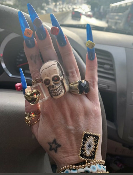 Vanessa Pardo nude model galleries