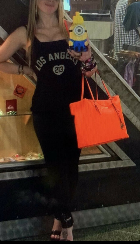 Vanessa Pardo sex model photos