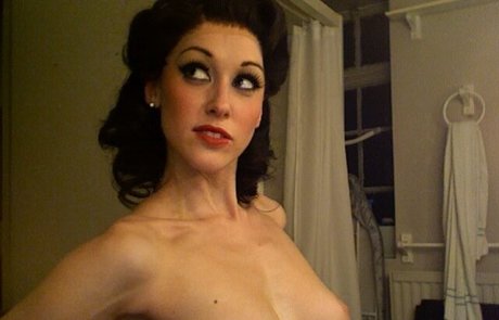 Michelle Antrobus adult model photos