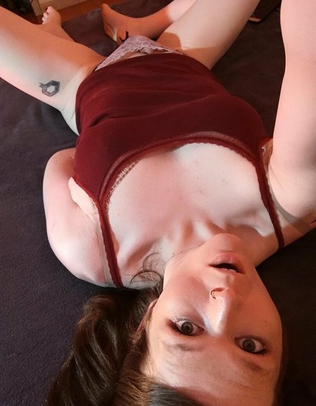 asteriafree69 erotic model galleries