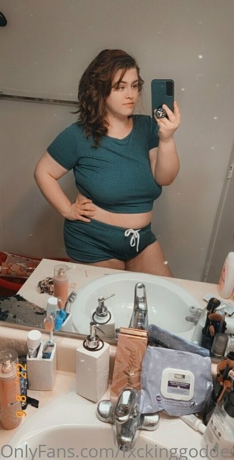 fxckinggoddes art model pictures