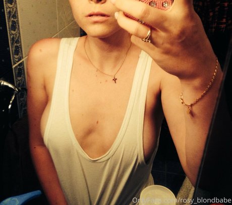 rosy blondbabe star pornographic picture