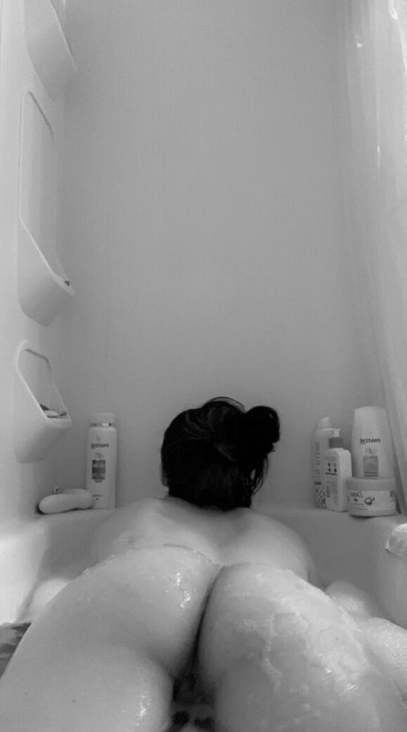 corrine rhodes hot actress photo