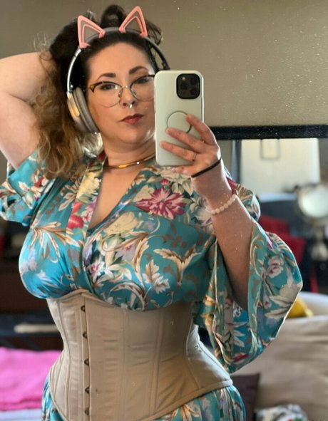 Penelope34J high quality pornstar pics