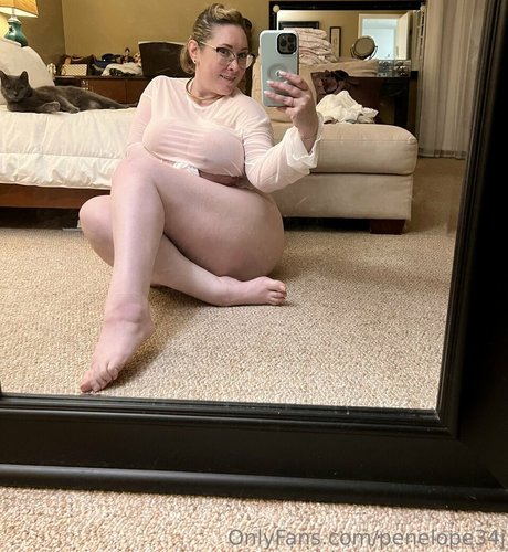 Penelope34J model art pictures