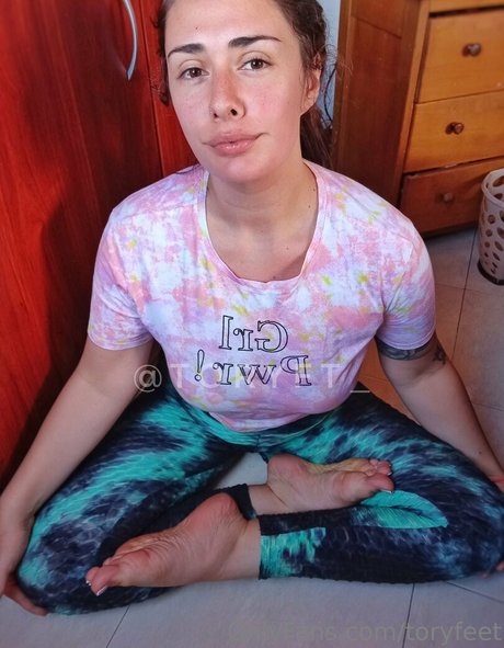 toryfeet free actress archive
