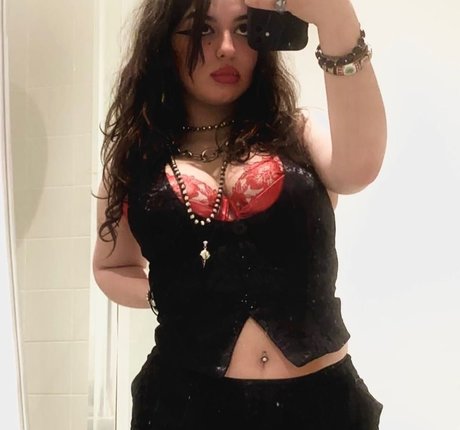 Maddy Adderley star sexy images