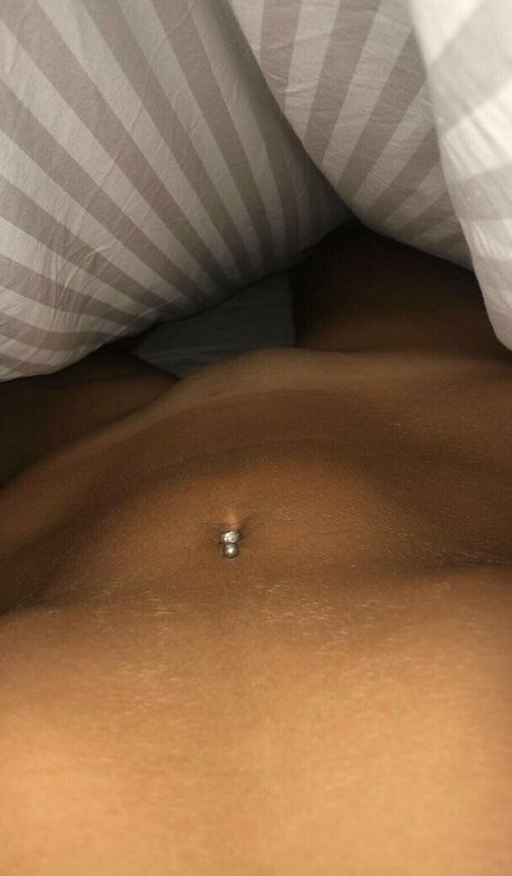 sarissakoldenhof pornstar adult photo