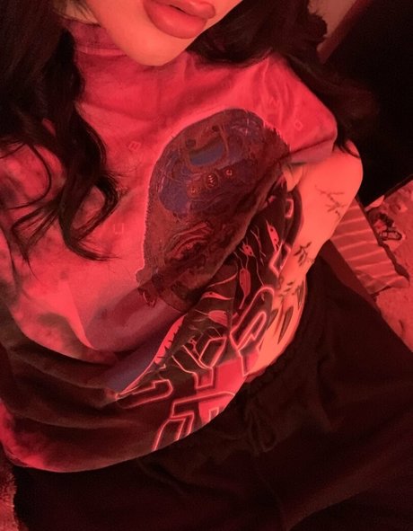 nattiethebaddie pretty pornstar archive