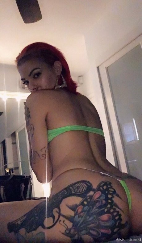 sisipesos sexy model images