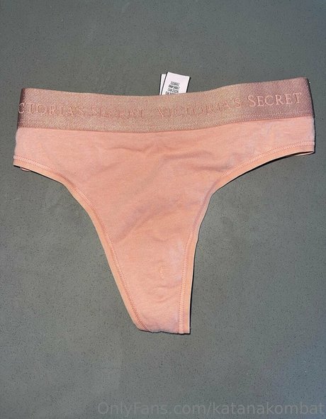 katanakombat model free photo