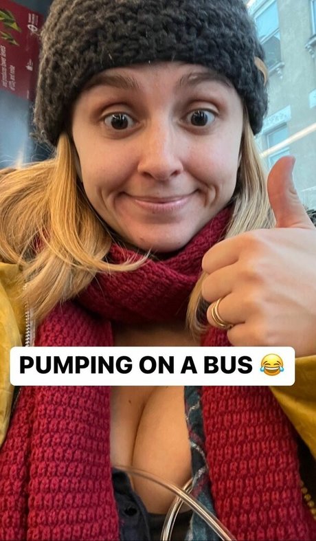 Hannah Witton best star img