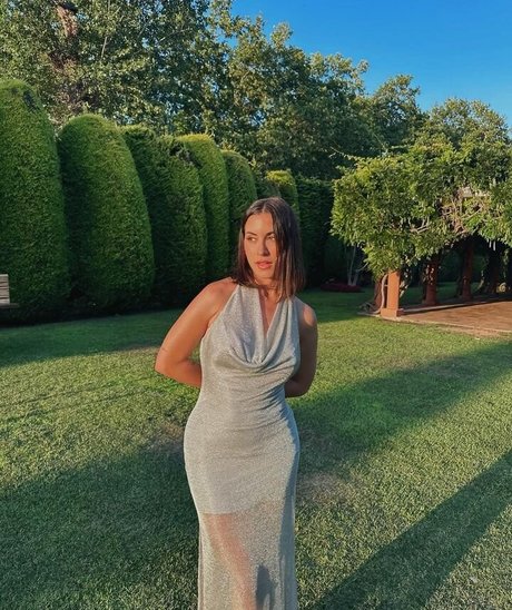 paulagonu star erotic images