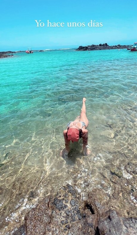 Marta De Lola hot star galleries