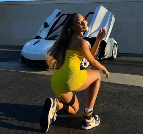 Eva Marisol Gutowski sex star photo