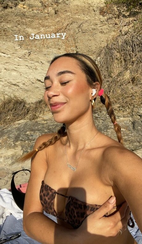 Eva Marisol Gutowski star pornographic photo