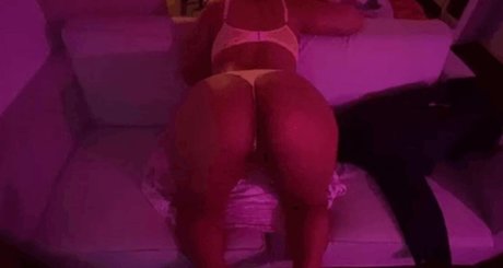 flambs pornstar nude pictures