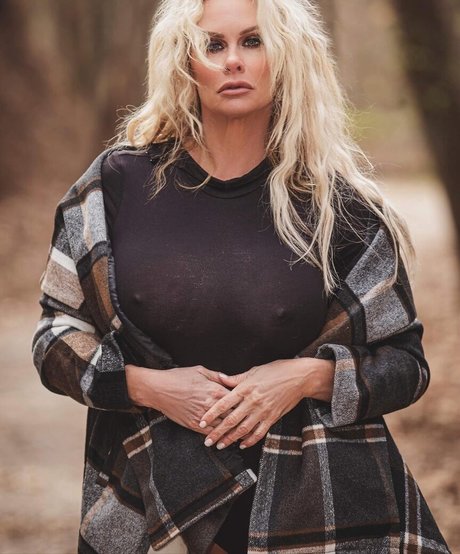 Rebeccalynne d model free images