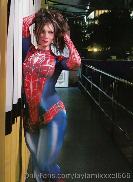 laylamixxxel666 top model photo