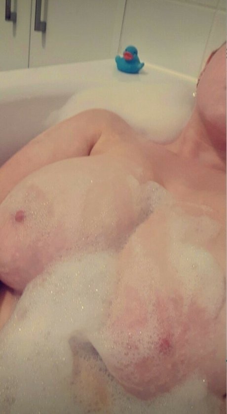 Silmara Nogueira model pretty images