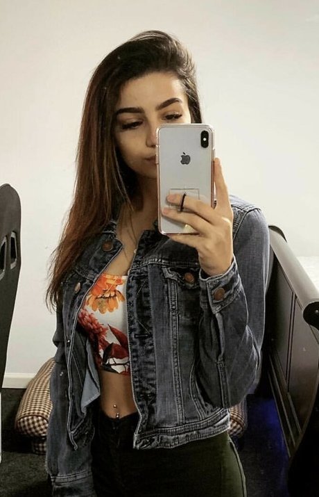 NuFo model beautiful img