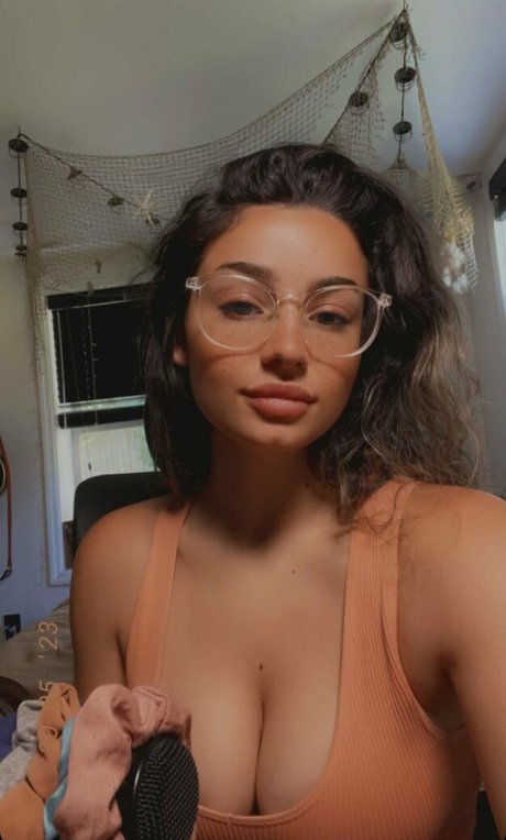 NuFo free star photos