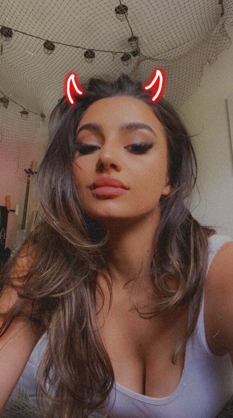 NuFo pornstar erotic img