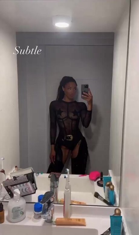 Shirin Olivia pornstar free pics