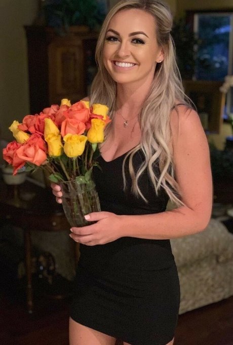 Ashley Freiberg model best photos