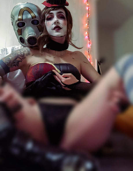 yoemilyreyfree model beautiful picture