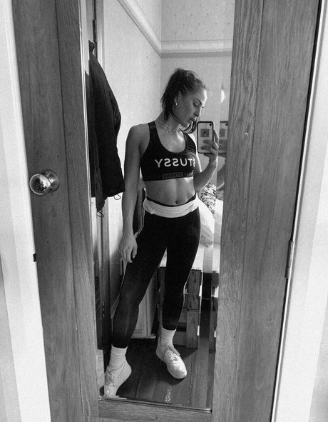 saintjessie exclusive star img