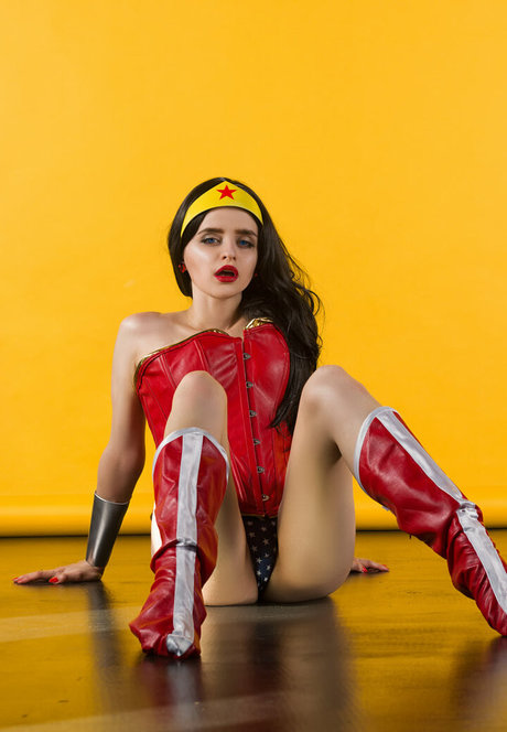 MimaCosplay best star images