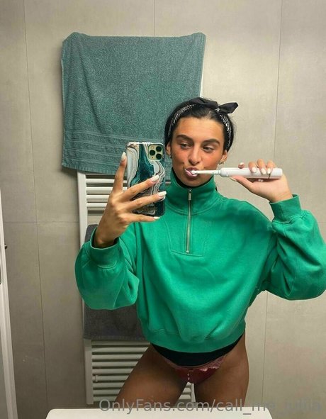 call me juliia naked actress gallery