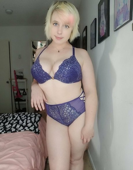 piggynukka model pornographic gallery