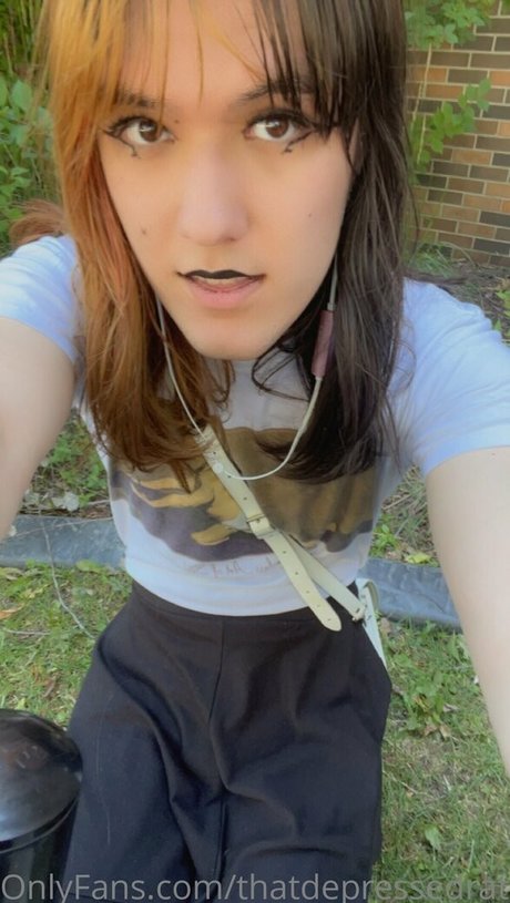 thatdepressedrat pornographic model image