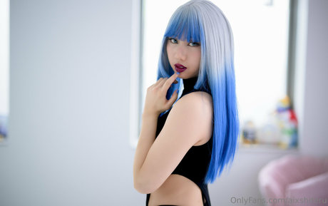 aixshiteru model naked photos