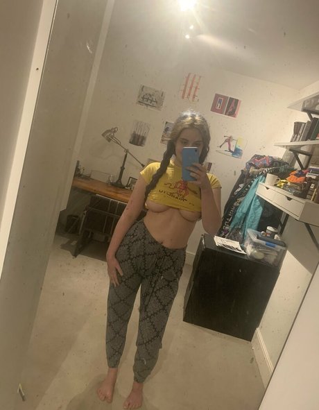 Madame Cersei naked pornstar archive